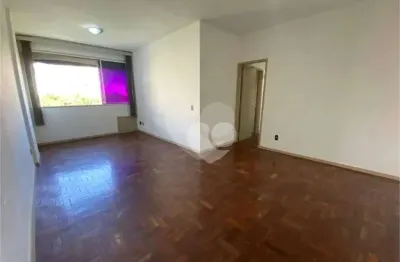 Apartamento à venda com 3 quartos, sendo 1 suíte,  no condomínio campos sales, rio de janeiro - rj