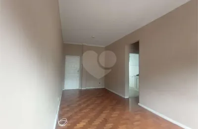 Apartamento à venda com 2 quartos no condomínio Edificio Sonia, Rio de Janeiro - RJ