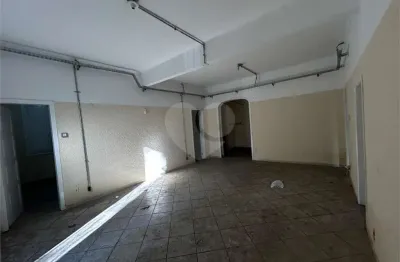 Apartamento para alugar com 3 quartos no condomínio beltrão, rio de janeiro - rj