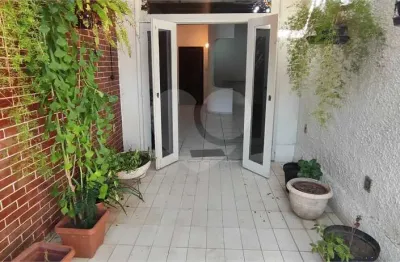 Cobertura à venda com 3 quartos, sendo 1 suíte,  no condomínio edifício paraíso, rio de janeiro - rj