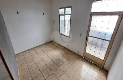 Casa em condomínio fechado com 2 quartos à venda na Rua Caiabu, --, Irajá, Rio de Janeiro