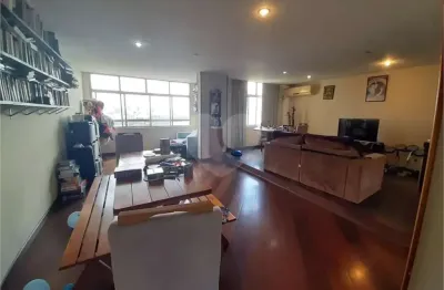 Apartamento à venda com 3 quartos, sendo 1 suíte,  no condomínio barão laguna, rio de janeiro - rj