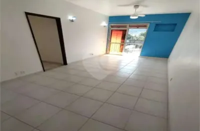 Apartamento à venda com 3 quartos no condomínio edificio morada da vila, rio de janeiro - rj