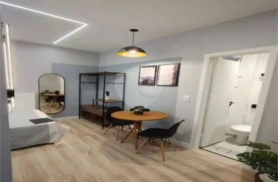 Kitnet / Stúdio à venda na Rua Carlos Sampaio, --, Centro, Rio de Janeiro