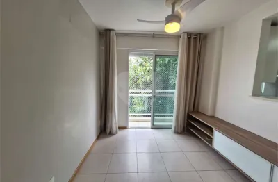 Apartamento à venda com 2 quartos, sendo 1 suíte,  no condomínio Innovitá, Rio de Janeiro - RJ