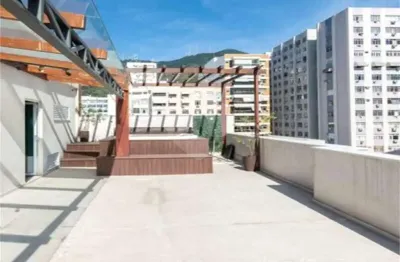 Cobertura à venda com 3 quartos, sendo 1 suíte,  no condomínio edifício adelaide, rio de janeiro - rj
