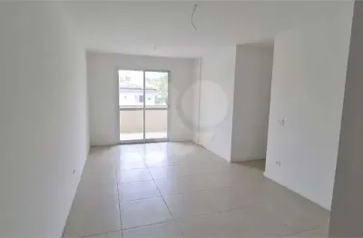 Apartamento à venda com 3 quartos, sendo 1 suíte,  no condomínio edificio  ary rongel, rio de janeiro - rj
