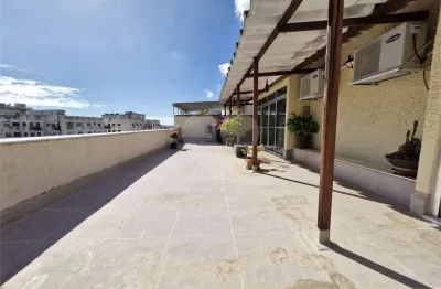 Cobertura à venda ou para alugar com 4 quartos, sendo 1 suíte,  no condomínio edifício minuano, rio de janeiro - rj