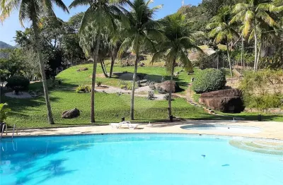 Casa  à venda com 4 quartos, sendo 1 suíte,  no condomínio village das pedras, rio de janeiro - rj