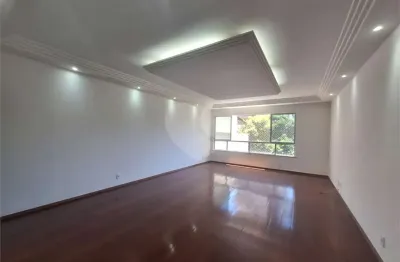 Apartamento à venda com 3 quartos, sendo 1 suíte,  em tijuca, rio de janeiro - rj