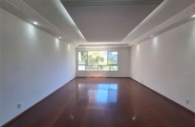 Apartamento à venda com 3 quartos, sendo 1 suíte,  em Tijuca, Rio de Janeiro - RJ