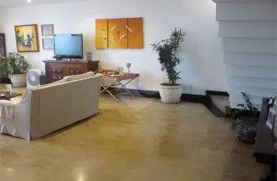 Cobertura à venda com 5 quartos, sendo 2 suítes,  no condomínio edifício são joão bosco, rio de janeiro - rj