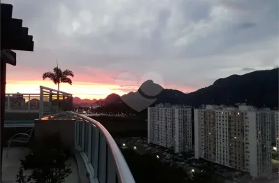 Apartamento à venda com 4 quartos, sendo 2 suítes,  no condomínio reserva carioca, rio de janeiro - rj