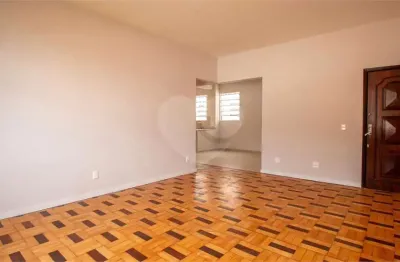 Apartamento à venda com 3 quartos, sendo 1 suíte,  no condomínio Desembargador Izidro, Rio de Janeiro - RJ