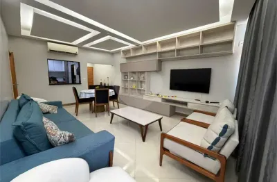 Apartamento à venda com 3 quartos, sendo 1 suíte,  no condomínio Edf. São Fernando, Rio de Janeiro - RJ