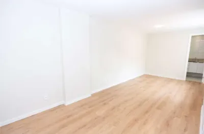 Apartamento à venda com 3 quartos, sendo 1 suíte,  no condomínio Quinto Andar - 20521-170 - 73, Rio de Janeiro - RJ