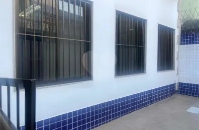 Casa comercial com 1 sala para alugar na Rua Camaragibe, --, Tijuca, Rio de Janeiro