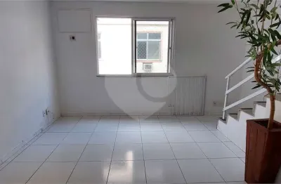 Casa de Vila à venda com 3 quartos, sendo 1 suíte,  em Vila Isabel, Rio de Janeiro, RJ