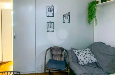 Kitnet à venda com 1 quarto no condomínio Rio Novo, Rio de Janeiro - RJ