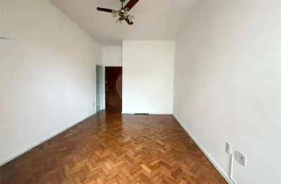 Apartamento à venda com 2 quartos no condomínio Maestro 71, Rio de Janeiro - RJ