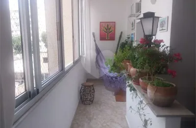 Apartamento à venda com 3 quartos, sendo 1 suíte,  em Tijuca, Rio de Janeiro, RJ