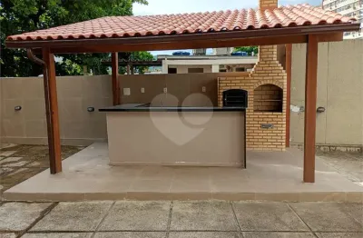 Apartamento à venda com 2 quartos no condomínio Uberaba, Rio de Janeiro - RJ