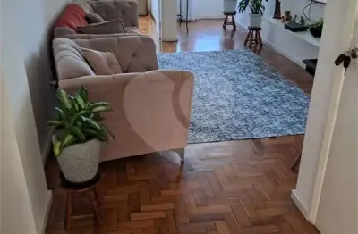 Apartamento à venda com 2 quartos no condomínio Edifício Fred Lowndes, Rio de Janeiro - RJ