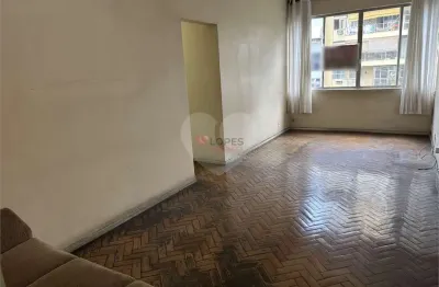Apartamento à venda com 3 quartos, sendo 1 suíte,  no condomínio Goya, Rio de Janeiro - RJ