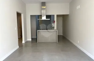 Apartamento à venda com 3 quartos, sendo 1 suíte,  no condomínio Edificio Mamore, Rio de Janeiro - RJ