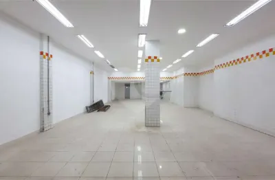 Apartamento para alugar no condomínio Edifício Daixum, Rio de Janeiro - RJ