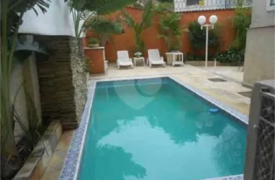 Casa à venda com 5 quartos, sendo 2 suítes,  em tijuca, rio de janeiro - rj