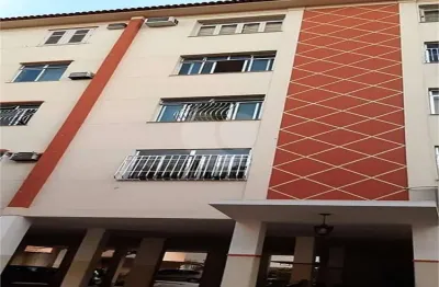 Apartamento à venda com 3 quartos, sendo 1 suíte,  no condomínio edifício 'lopes tinoco*, rio de janeiro - rj