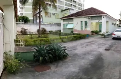 Casa comercial com 1 sala à venda na Rua Iriquitia, --, Taquara, Rio de Janeiro