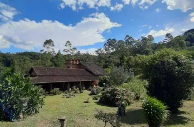 Chácara / sítio com 5 quartos à venda na Zona Rural, Tapiraí 