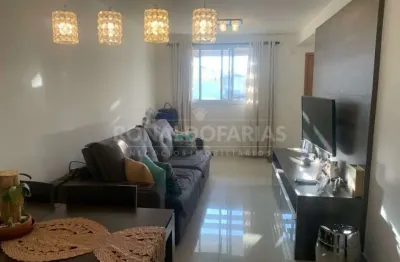 Casa à venda com 4 dormitórios na região de interlagos.