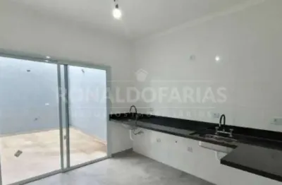 Sobrado a venda com 110 m²,03 dormitórios na região da cupece