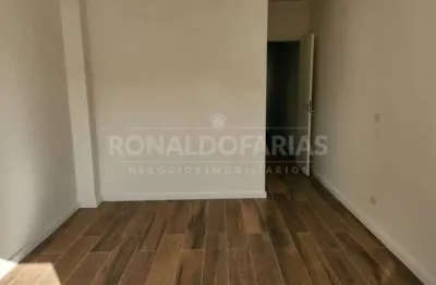 Sobrado a venda com 110 m²,03 dormitórios na região do jardim marajoara