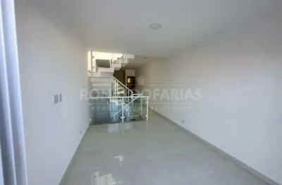 Venda - sobrado novo - 3 dormitórios 1 suite - 110 m² - campo grande!