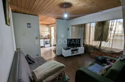 Casa à venda no grajaú bnh com 2 dormitórios e 2 vagas da garagem