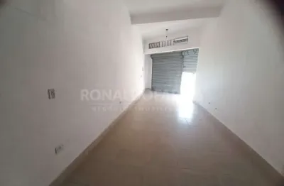 Salão comercial para locação com 200m² na região de parelheiros.