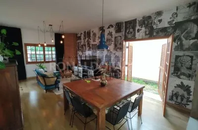 Casa com 3 quartos à venda na Rua Santa Humberto Della, --, Interlagos, São Paulo
