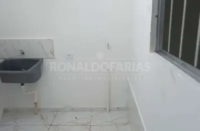 Casa locação, 1 quarto cozinha e banheiro - socorro