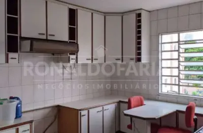 Sobrado a venda com 03 dormitórios sendo 01 suíte no jardim marajoara
