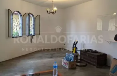 Sobrado a venda com 03 dormitórios sendo 01 suíte no jardim marajoara