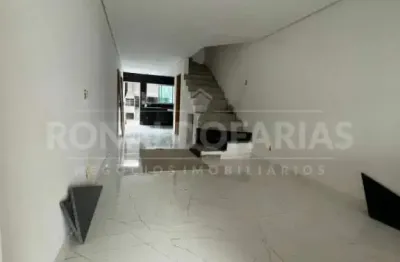 Sobrado a venda em interlagos com 3 dormitórios e 2 vagas de garagem