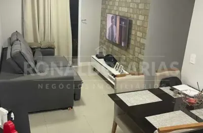 Casa à venda com 2 dormitórios e 1 vaga na região do jardim iracema.