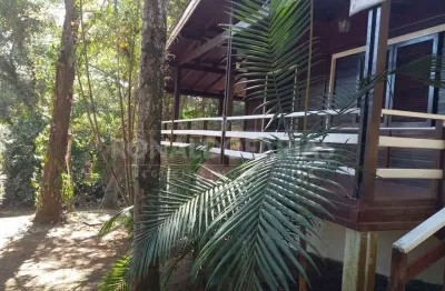 Casa para venda no condominio do palmeiras  com 1800m2 terreno  todo gramado com área gourmet