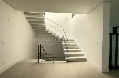 Casa à venda em condomínio hipíca max garden com 4 suítes  5 vagas de garagem