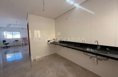 Sobrado à venda com 2 dormitórios 2 suítes e 2 vagas em jardim régis