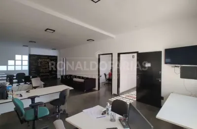Sala comercial com 3 salas à venda na Rua Antônio das Chagas, --, Chácara Santo Antônio, São Paulo